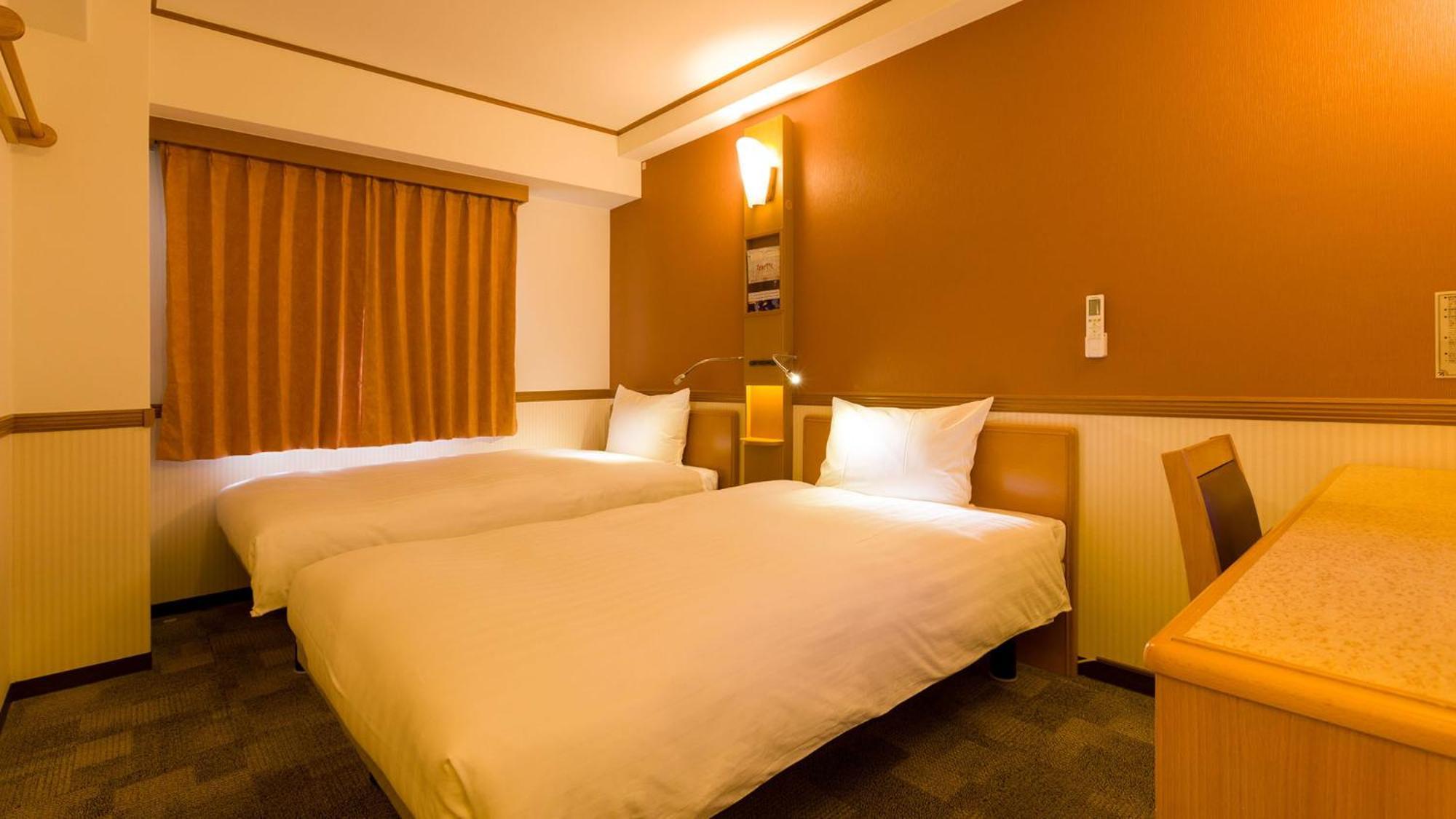 Toyoko Inn Takamatsu Hyogomachi Phòng bức ảnh
