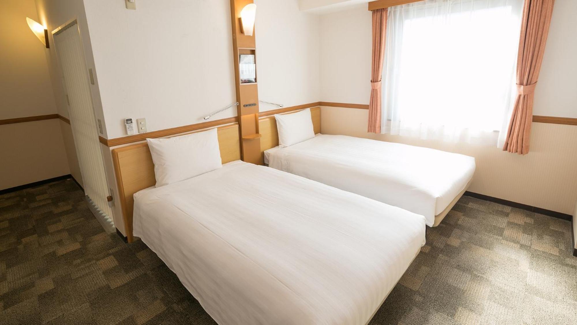 Toyoko Inn Takamatsu Hyogomachi Phòng bức ảnh